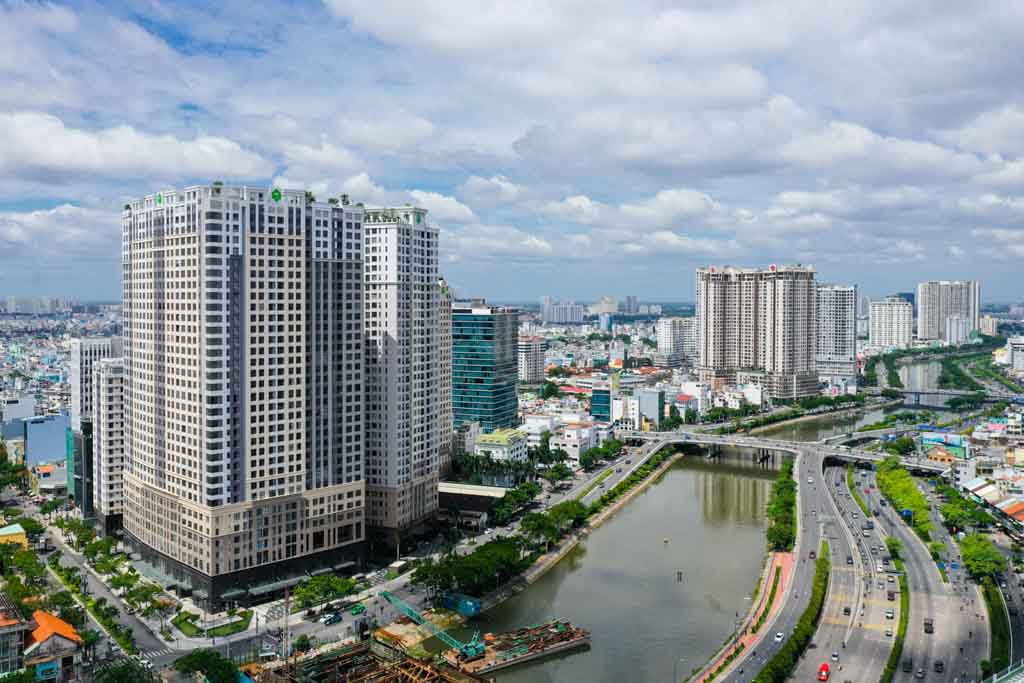 Giá bán Saigon Royal năm 2022 bao nhiêu?
